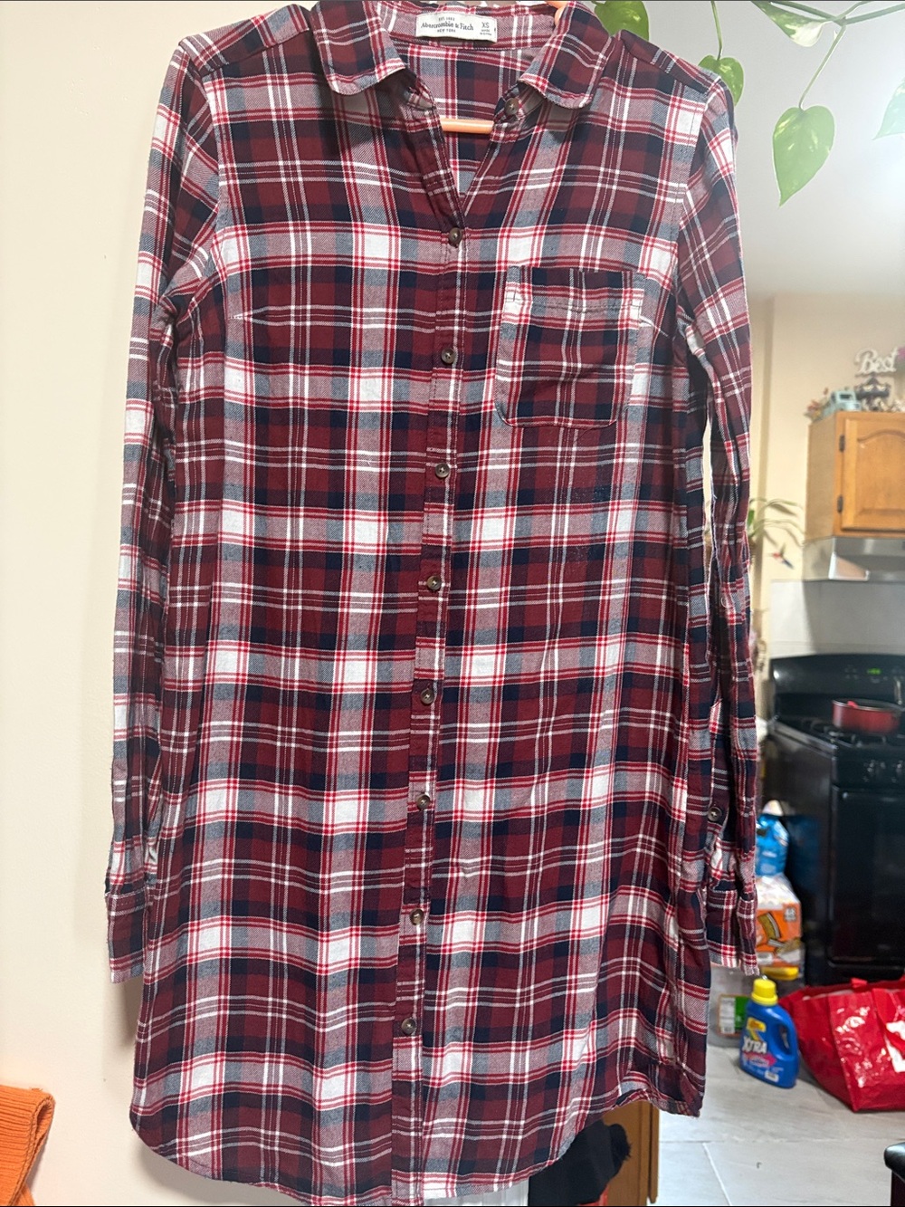 Madewell Men's Red and White Plaid Button-Down Shirt
